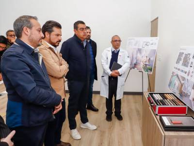 Inauguran Sergio Salomón y Zoé Robledo Unidad de Oftalmología en el Hospital General de Cholula