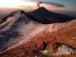 El senderismo como práctica para recuperar la cercanía con la naturaleza