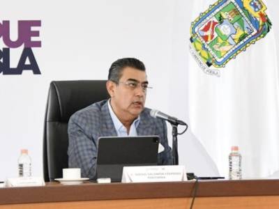 No hay perseguidos políticos en Puebla; sí infringieron la ley son delincuentes: Salomón