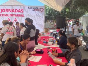 Alejandro Armenta acerca salud y bienestar a poblanos con jornadas comunitarias