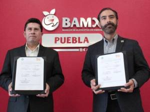 Firma UTP convenio con Banco de Alimentos Caritas Puebla