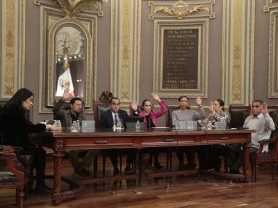 Recibe Congreso del Estado terna de aspirantes a titularidad de la FGE