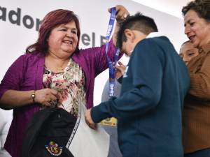 Gradúa Salud a primera generación de “mini-verificadores” sanitarios