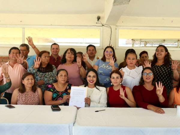 Continúa Tonantzin Fernández sumando el apoyo de todos los sectores sociales de San Pedro Cholula