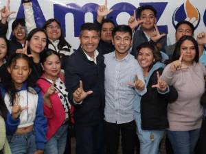 Panistas en Amozoc presentan sus necesidades a Lalo Rivera