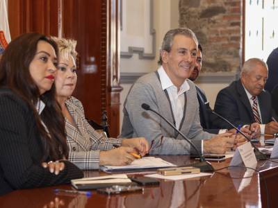 Se reúnen Pepe Chedraui y presidentes de juntas auxiliares de la capital