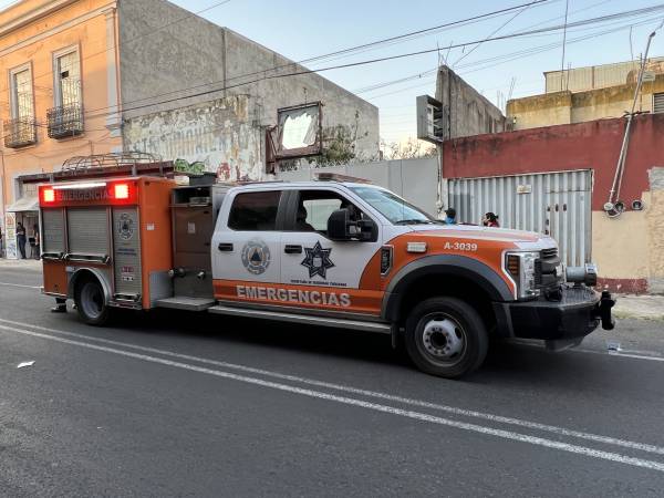 Sin riegos tras incendio en local de la 10 Poniente