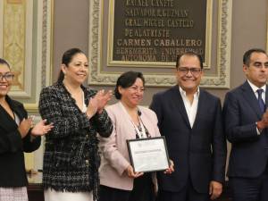 Entrega Congreso del Estado Medalla al Mérito Docente “Juan C. Bonilla”