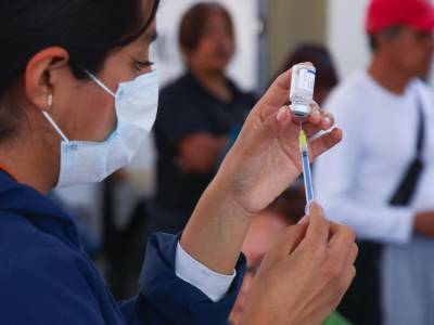 Reporta Salud 64 casos activos por COVID-19 en Puebla