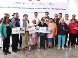 Con obras y programas sociales, gobierno estatal incentiva bienestar de familias poblanas