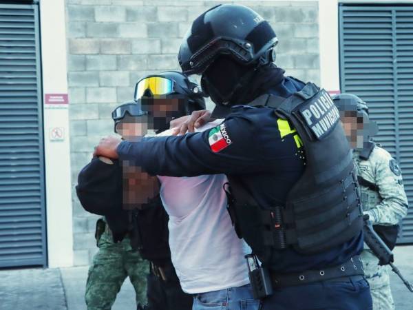 Asegura la SSC a cinco personas en posesión de tres armas de fuego