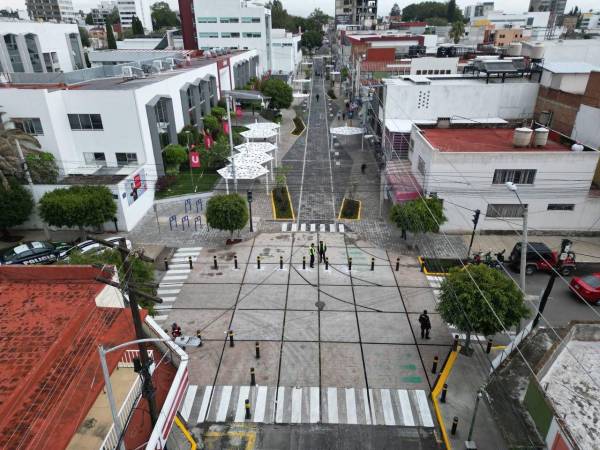 Siempre sí, la calle 21 Sur es peatonal de la 9 a la 13 Poniente