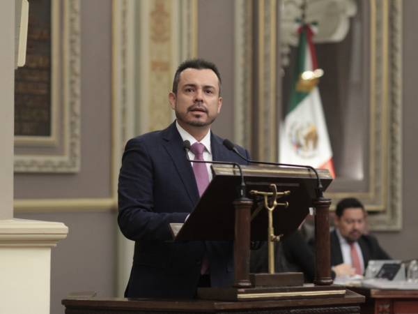 Impulsan en Congreso Ley de Profesiones para el Estado de Puebla