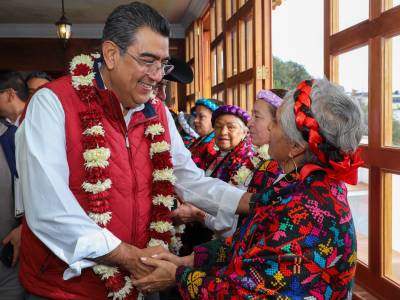 Gobiernos de la Cuarta Transformación hacen equipo con la sociedad y los municipios: Sergio Salomón