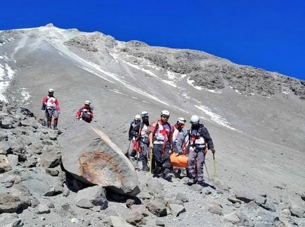 Sube a dos la cifra de alpinistas fallecidos en el Pico de Orizaba