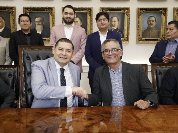 Puebla apuesta por la tecnología: acuerdan ruta para la Casa del Diseño de Semiconductores