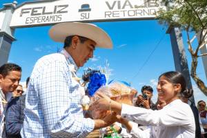 Reitera Sergio Salomón trabajo conjunto y sin distingo partidista con autoridades municipales