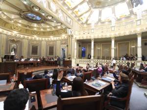 Presentan en el Congreso iniciativa para reducir la brecha social y de género en el ámbito deportivo