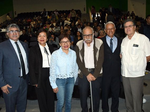 Inaugura Rectora María Lilia Cedillo Ramírez foro académico por los 50 años del ICUAP