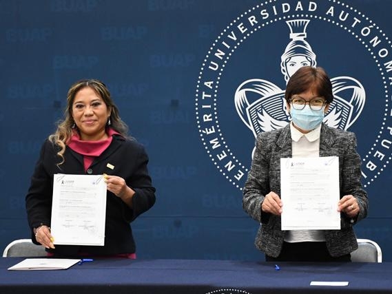 Encabeza la Rectora María Lilia Cedillo Ramírez convenio de colaboración entre la BUAP y la USEP