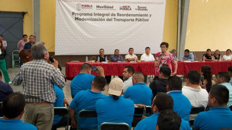Gobierno de Puebla promueve modernización del transporte público para un mejor servicio