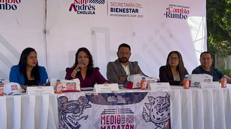 Presentan medallas del Medio Maratón “San Andrés Cholula”