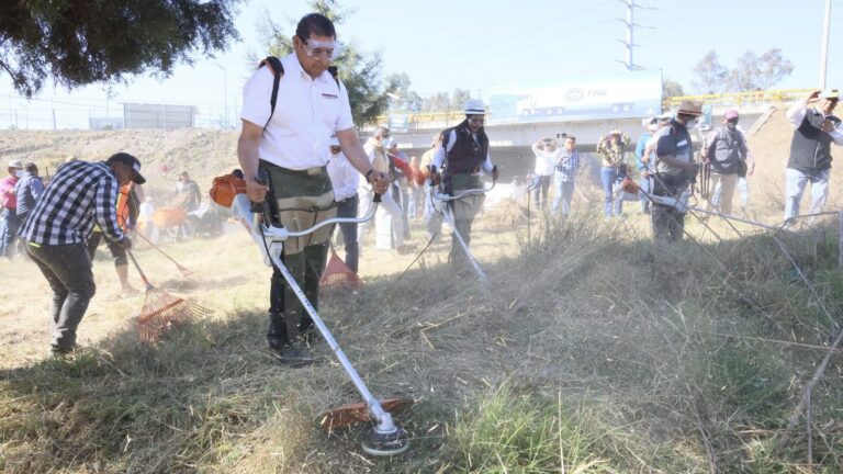 Llama Gobernador a jóvenes a mantener espacios limpios y en orden