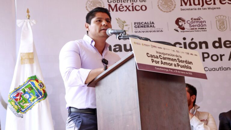 Ceci Arellano inaugura “Casa Carmen Serdán” en Cuautlancingo