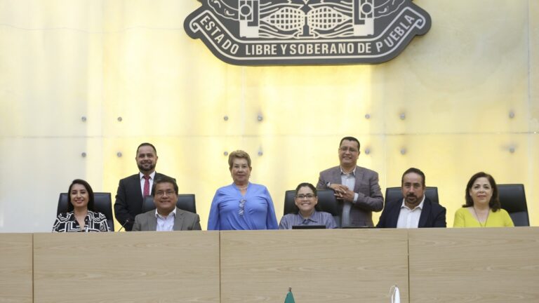 Convoca Comisión Permanente a sesión extraordinaria de la LXII Legislatura 