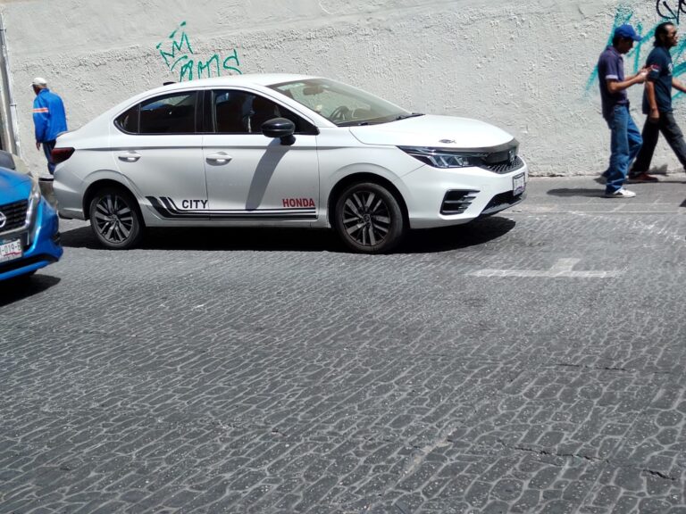 En el centro no aplicará que sábado y domingo los parquímetros sean gratis