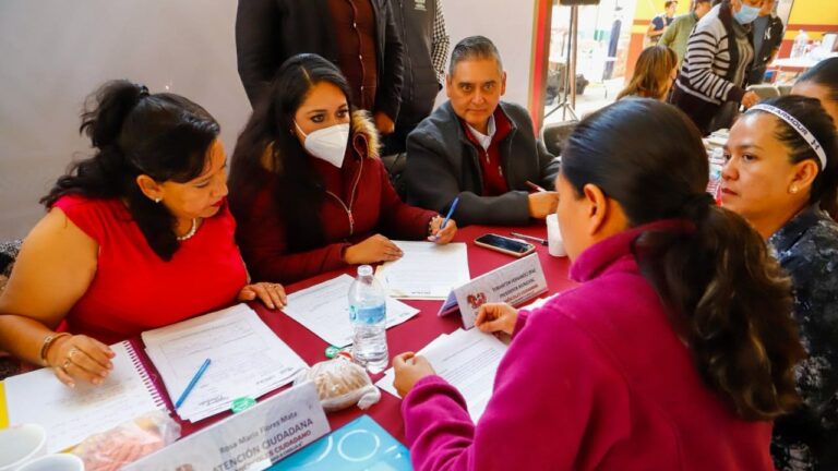 Gobierno de Cholula acerca a servidores públicos a las juntas auxiliares