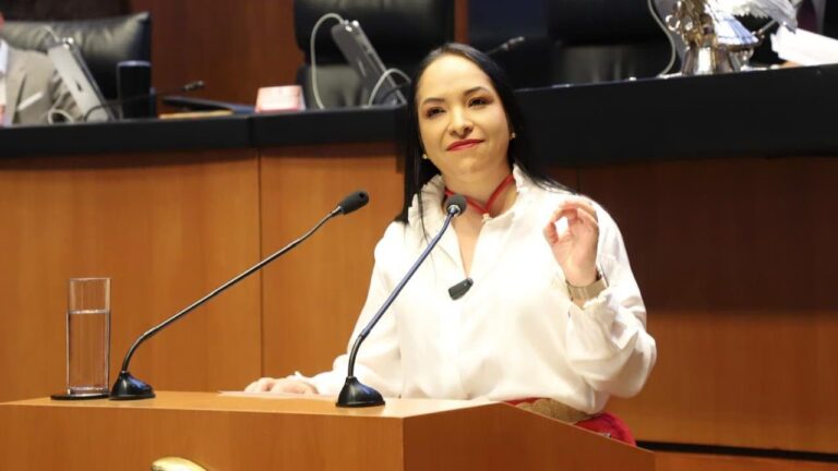 Liz Sánchez propone inscribir en el Muro de Honor del Senado a Carmen y Natalia Serdán y Filomena del Valle