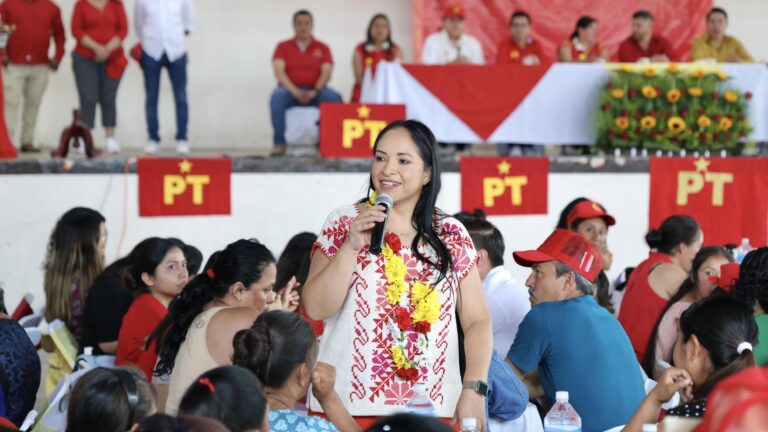 Liz Sánchez fortalece al PT en la Sierra Nororiental con trabajo, unidad y cercanía con la gente