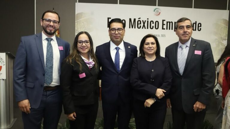 Inaugura senador Néstor Camarillo Foro México Emprende
