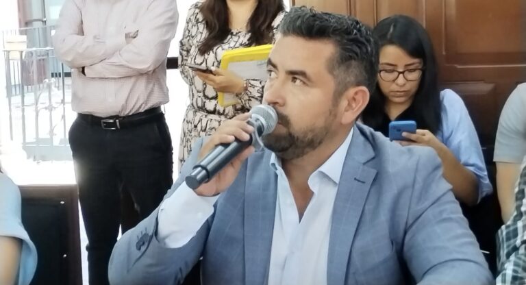 Sincronizamos semáforos en vialidades primarias, agilizamos la movilidad