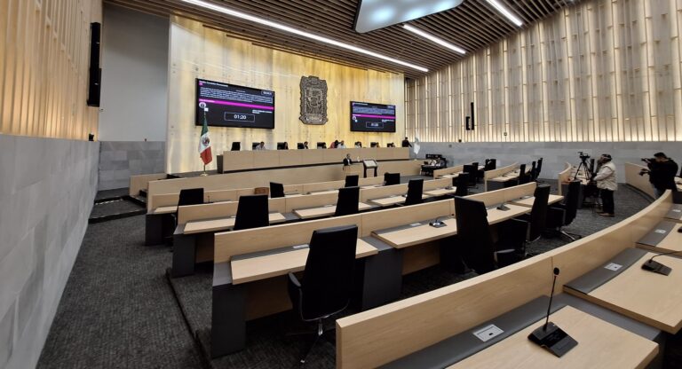 Congreso va por la regulación de motos, bicis eléctricas y scooters