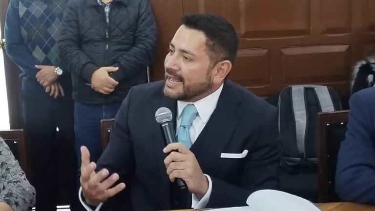 Renunció Fernando Rosales a la SSC