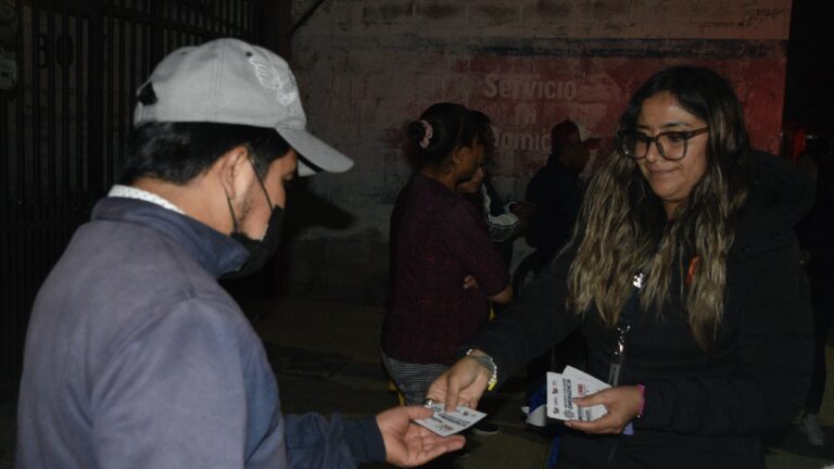 Policía de San Pedro Cholula renueva comité vecinal y activa uso de silbato como herramienta de seguridad