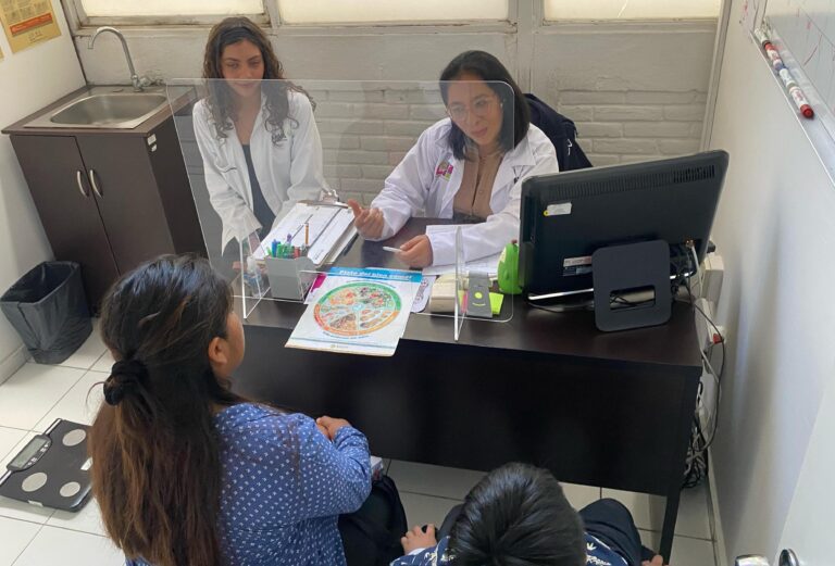 Emite SMDIF recomendaciones de lunch saludables para niñas y niños de la capital