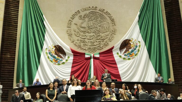 Celebra Pepe Chedraui los 494 años de la fundación de Puebla en el Congreso de la Unión