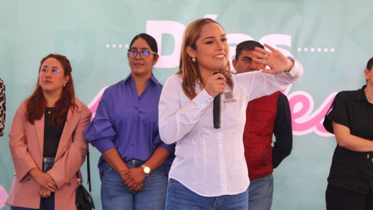 Con los “Días Speziales”, Shamy Spezia lleva apoyos a grupos vulnerables en Xalmimilulco