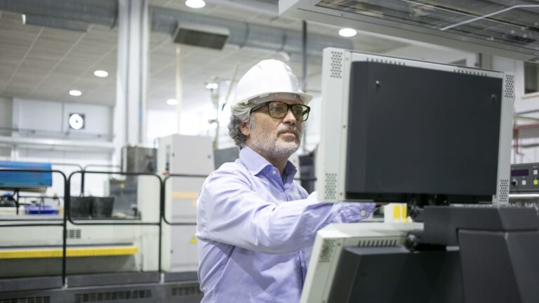 Aumenta empleo en ciudad de Puebla: Oropeza Casas