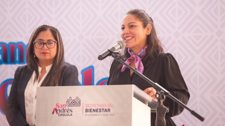 Promueve Lupita Cuautle el fortalecimiento de escuelas públicas en San Andrés Cholula