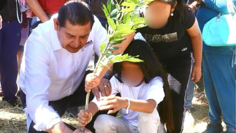 Las faenas nos recuerdan que somos ciudadanos al servicio de Puebla: Armenta