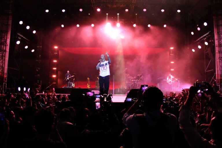 Electrizó Maroon 5 la Feria de Puebla 2025 con un Espectacular Concierto
