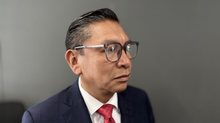 Pide Figueroa garantizar reparación del daño a víctimas de delitos