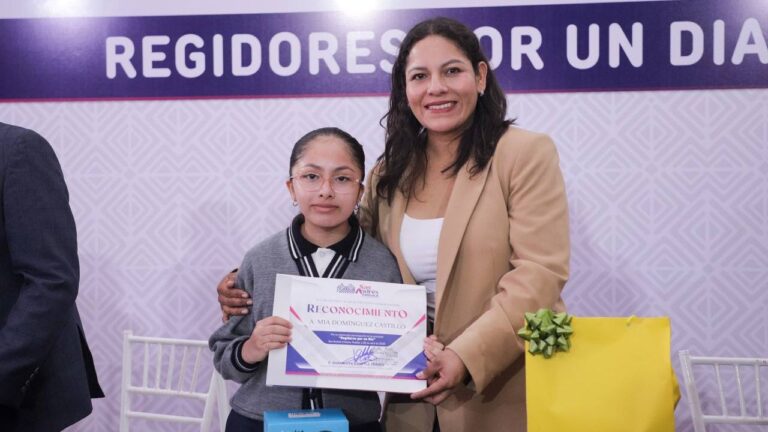 “Niñas y Niños Viven la Experiencia de Ser Regidores por un Día en San Andrés Cholula”