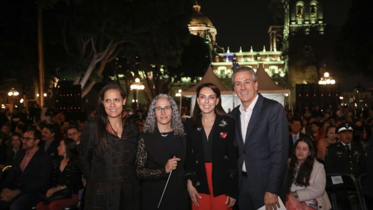 Macroconcierto sinfónico engalanó el Zócalo de la Ciudad en el marco del 494 aniversario de la fundación de Puebla