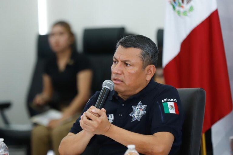 En Puebla un par de alcaldes detenidos, uno prófugo y otro con amparo: SSP