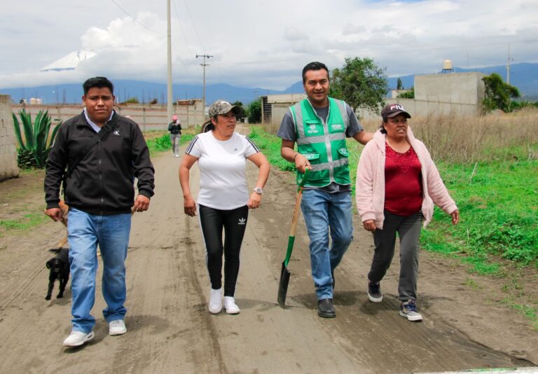 Encabeza Roberto Solís mega faena comunitaria en cabecera municipal de Huejotzingo